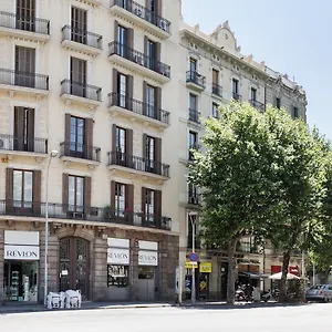 lumine-sagrada-familia-apartments.catalonia-hotels.com/